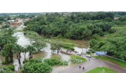 Chuva forte provoca alagamentos em pontos de Mãe do Rio