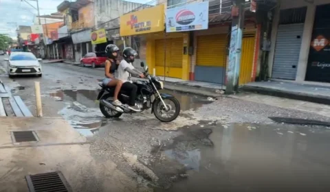 Moradores denunciam buracos e acúmulo de água na Cabanagem, em Belém