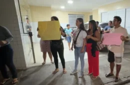 Mães denunciam demora em atendimento e falto de leitos.