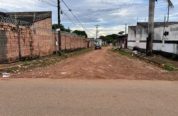Moradores denunciam avanço de erosão em rua do bairro Castanheira em Porto Velho