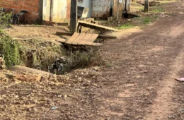 Moradores denunciam abandono e risco na rua Tunísia, no bairro Cidade Nova Em Porto Velho