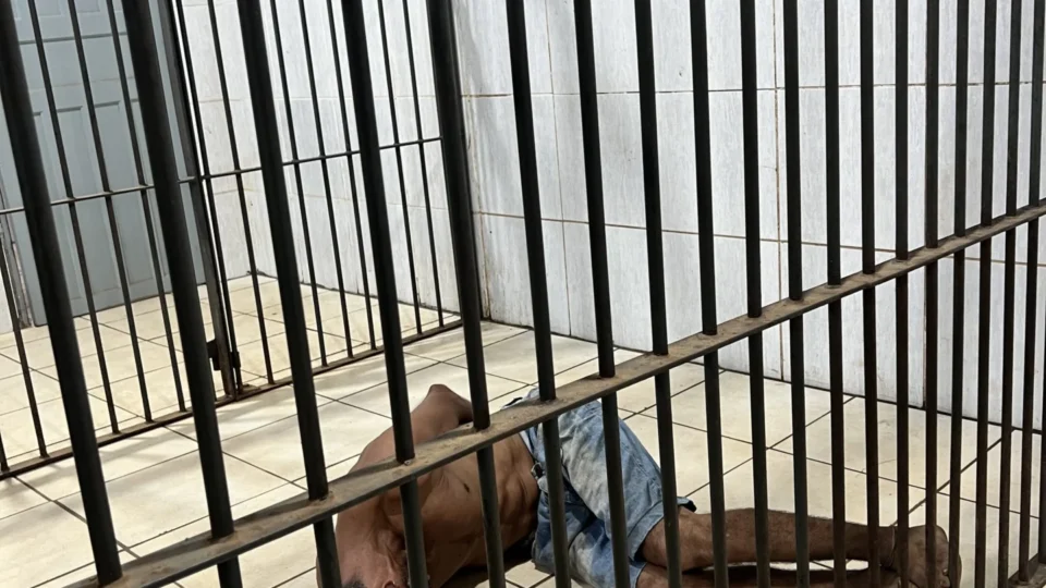 Homem é preso suspeito de furtar televisores de bar em Porto Velho