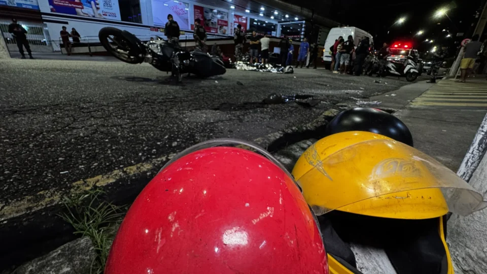 Acidente grave deixa um policial militar morto e três feridos em Belém.
