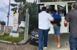 Homem é preso em Parintins por perseguir ex-companheira e violar medida protetiva