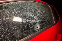 Homem é encontrado morto com tiros no rosto e mãos amarradas dentro de carro no bairro Tarumã, em Manaus