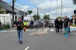 Idosa morre atropelada na faixa de pedestres por motociclista sem CNH em Manaus