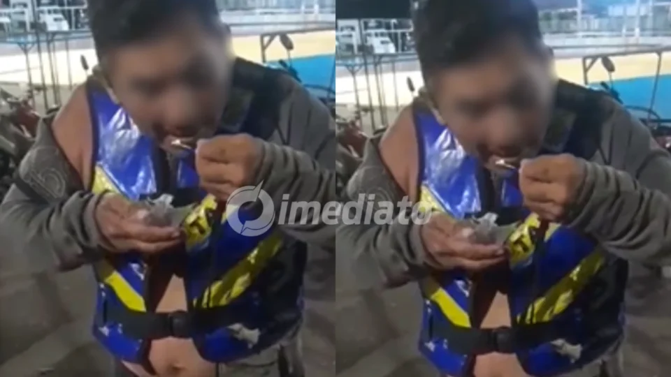 VÍDEO: Mototaxista é filmado consumindo ‘substância suspeita’ antes de pilotar moto em Manaus