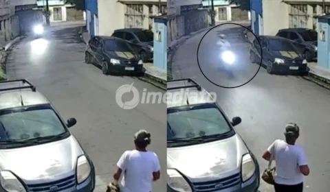 VEJA VÍDEO: Idosa é assaltada por motoqueiro ao sair de casa durante a madrugada no bairro Petrópolis, em Manaus