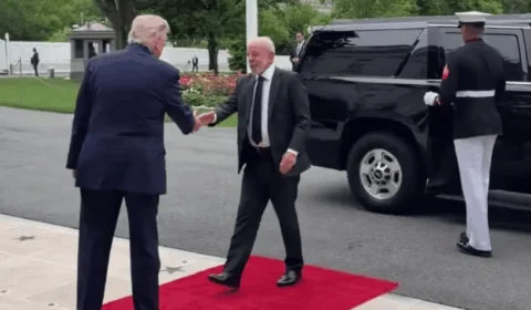 Lula é recebido por Donald Trump na Casa Branca durante encontro oficial nos Estados Unidos