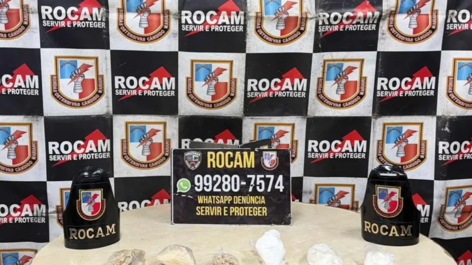 ROCAM prende homem em flagrante por tráfico de drogas no bairro Jorge Teixeira