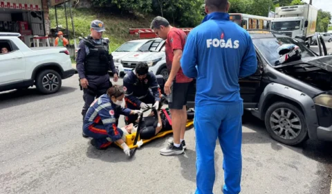 Grave acidente deixa mulher ferida e causa trânsito intenso na zona leste de Manaus
