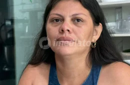 Mãe denuncia desaparecimento das filhas após pai buscá-las na escola