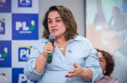 “Mais fácil encontrar Lula em Paris do que em Parintins”, dispara Maria do Carmo durante visita do presidente ao AM