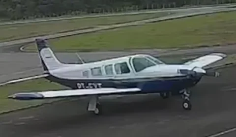 VEJA VÍDEO: imagens mostram momento exato em que avião se choca contra prédio em BH