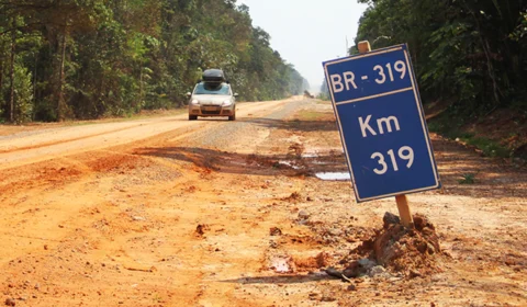 Posição do Ibama reforça avanço da BR-319 e reduz força de ação na Justiça