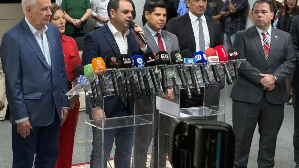 Roberto Cidade anuncia reforma administrativa e define novos nomes do primeiro escalão no Amazonas