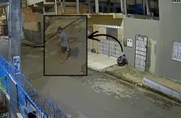 VÍDEO: Homem é flagrado furtando hidrômetro em residência no bairro Armando Mendes