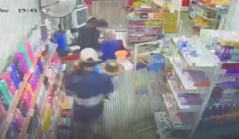 VÍDEO: veja o momento em que comerciante é executado dentro de panificadora no São José