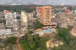 Veja: Helicóptero mostra destruição após terremotos na Venezuela; prédios ficam reduzidos a escombros