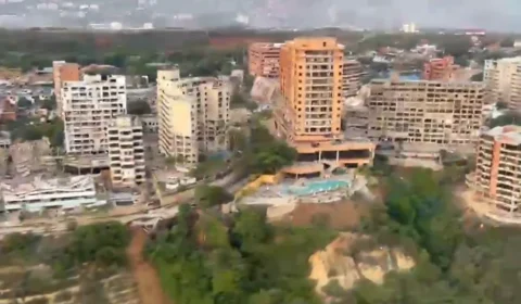 Veja: Helicóptero mostra destruição após terremotos na Venezuela; prédios ficam reduzidos a escombros