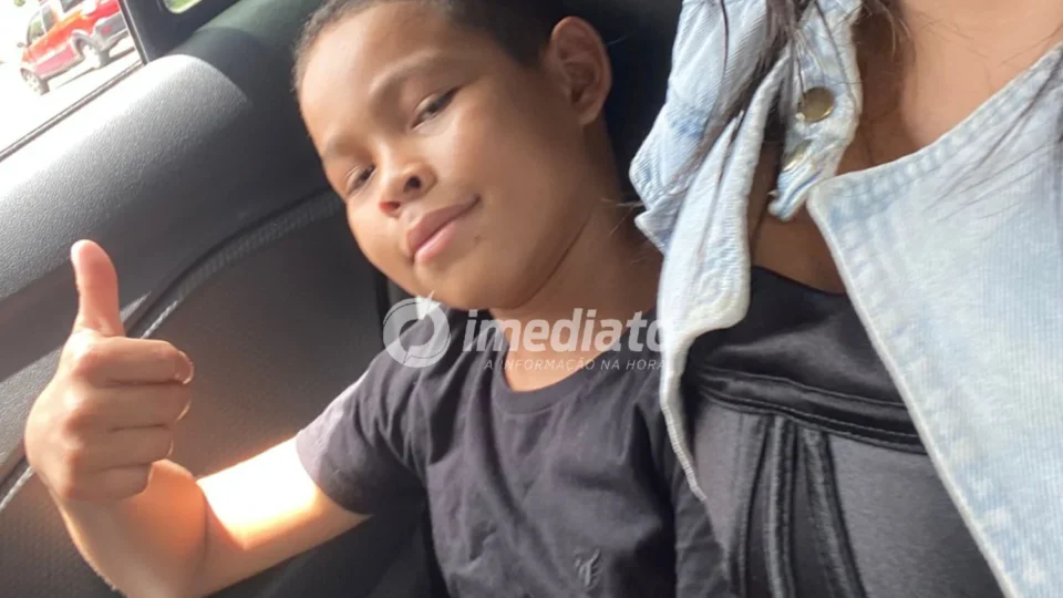 Menino de 10 anos desaparece após brincar em frente de casa no bairro Monte das Oliveiras, em Manaus