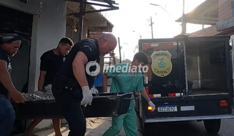 Homem é morto a tiros enquanto trabalhava em oficina de eletrônicos no bairro São José