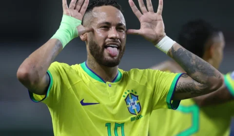 Neymar passa por novos exames, não treina com a Seleção e fica mais distante de atuar contra o Haiti pela Copa do Mundo