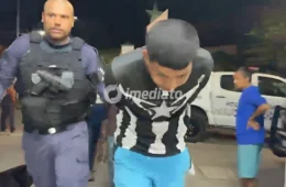Homem é preso com mais de 70 porções de crack após denúncia no bairro Jorge Teixeira, em Manaus