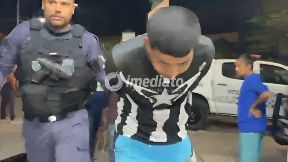 Homem é preso com mais de 70 porções de crack após denúncia no bairro Jorge Teixeira, em Manaus
