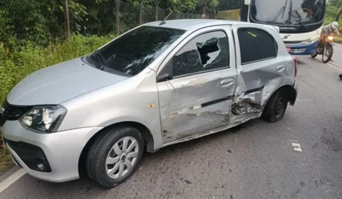 Vídeo: grave acidente deixa feridos e provoca congestionamento na estrada do Aeroporto