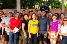 Em Manacapuru, Débora Menezes fortalece diálogo com lideranças e discute demandas prioritárias do município