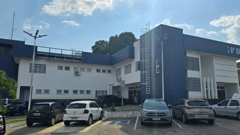Homem é preso após agredir grávida por suposta dívida já quitada