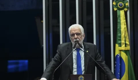 PF mira senador Jaques Wagner em operação que investiga esquema bilionário ligado ao Banco Master