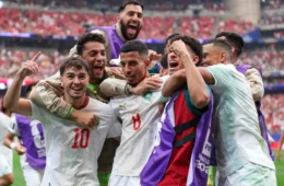 Marrocos faz 3 a 0 no Canadá e avança às quartas de final da Copa do Mundo