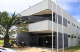 Homem é esfaqueado na cabeça pelo irmão durante briga familiar em Boa Vista
