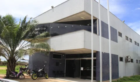 Homem é esfaqueado na cabeça pelo irmão durante briga familiar em Boa Vista