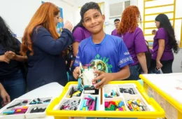 Prefeitura de Manaus inaugura Biblioteca Futuro com Espaço Maker em escola e beneficia mais de mil estudantes