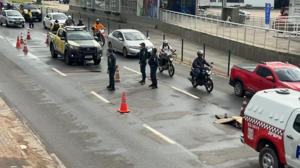 LIVE IMEDIATO: Homem em situação de rua morre após ser atropelado por caçamba na BR-316, em Ananindeua