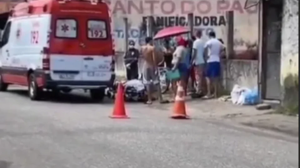 VÍDEO: Briga entre irmãos por tarefa doméstica termina com adolescente morto dentro de casa em Belém