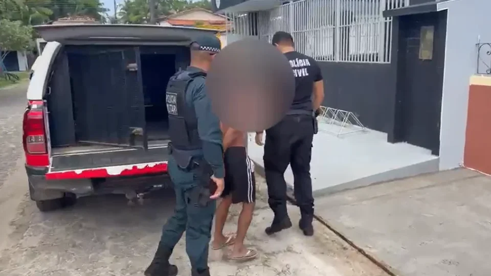 CÁRCERE PRIVADO | Homem é preso após espancar e manter companheira trancada em Oeiras do Pará