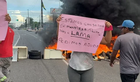 CAOS NA AUGUSTO MONTENEGRO| Moradores tocam fogo em pneus e bloqueiam avenida em protesto