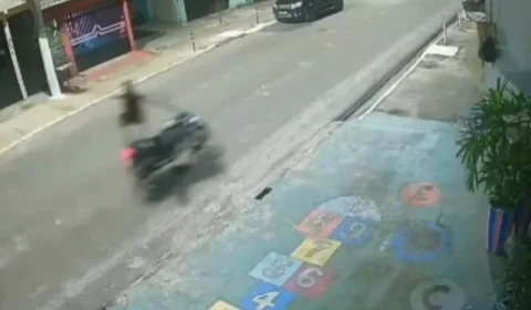 Homem fica em coma após cair e bater a cabeça ao tentar subir em moto em Belém