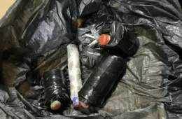 URGENTE | Funcionários encontram supostos explosivos em posto de combustíveis na BR-316