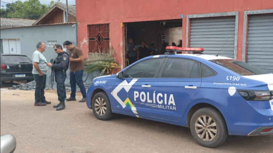 URGENTE: Mulher é encontrada morta com tiro na cabeça