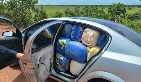 Homem tenta fugir de abordagem e é preso com 1,6 mil litros de querosene em RR