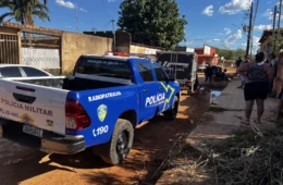 Homem é encontrado morto com marcas de facadas dentro de residência na zona Sul de Porto Velho