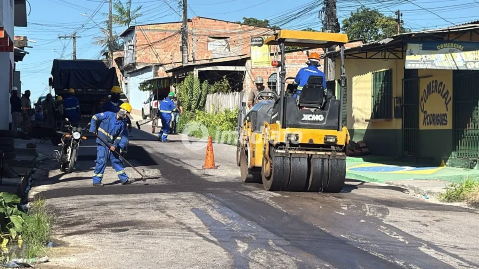 Força-tarefa de asfalto: Águas de Manaus intensifica recuperação de vias em Manaus