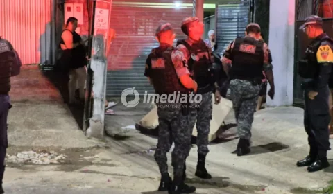 IMAGENS FORTES: Homem é morto a tiros em plena via pública no bairro da Betênia