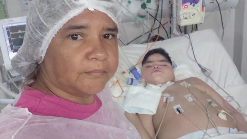 Mãe pede apoio para manter cuidados de filho com paralisia cerebral e realizar sonho de voltar a trabalhar