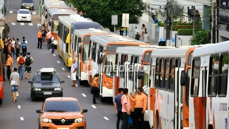 URGENTE: Sindicato anuncia greve geral de 100% dos rodoviários e paralisa ônibus em Manaus